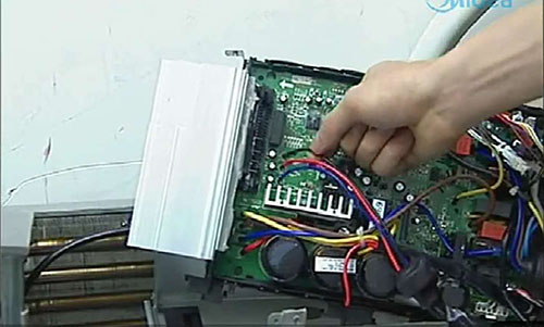 海兴美的空调电话是多少